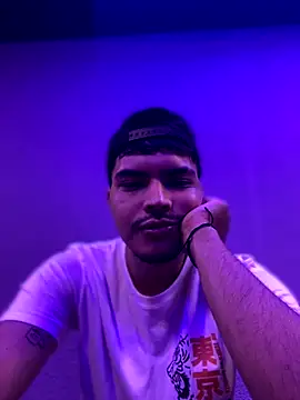 Snowlann online show from October 1, 6:34 pm