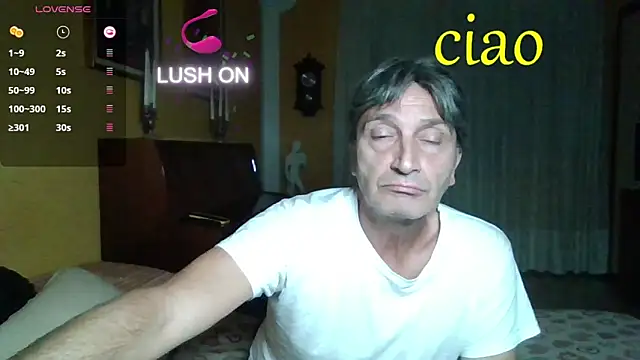 Snapshot of lattediyak chatting on September 25, 2:10 am lattediyak online show from September 25, 2:10 am