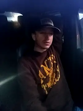 DebutingPathway online show from March 13, 11:07 am