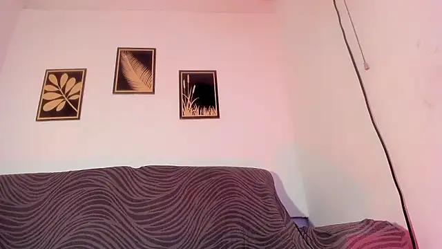 criss zuri online show from March 17, 3:25 pm