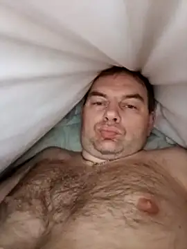 SummerArthur online show from April 16, 9:37 pm