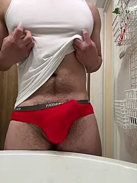 sukebegorilla online show from March 31, 9:05 pm