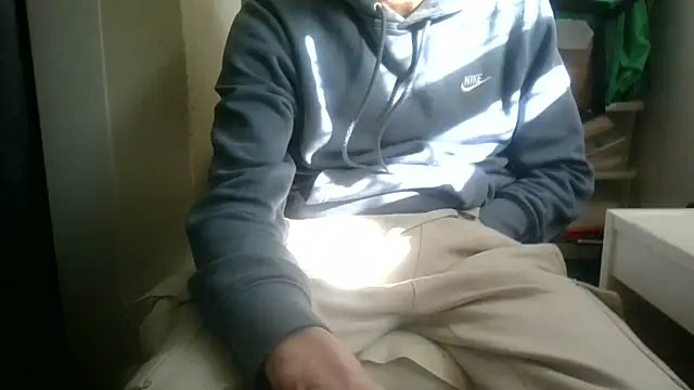 juju78jujuu online show from March 4, 9:49 am