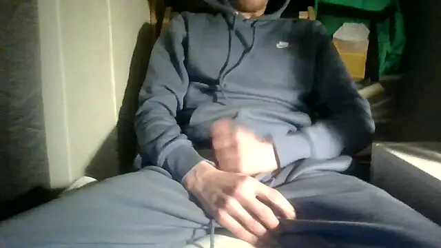 juju78jujuu online show from February 19, 6:59 pm