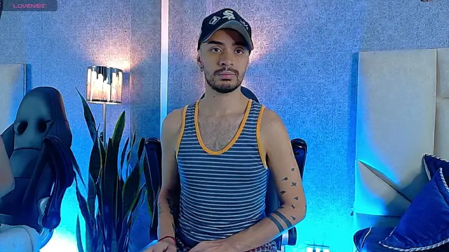 HairyDiamond  online show from September 26, 8:06 pm