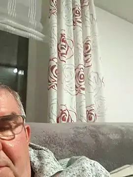 Oldmenhot66 online show from October 30, 5:14 pm