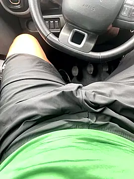 mtpgostoso online show from December 18, 2:13 pm