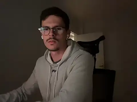 gabemodel online show from November 8, 12:25 am