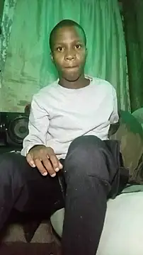 Sweeddickyyy2025 online show from April 29, 11:00 pm