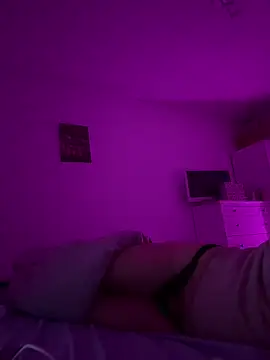 Jamilo young online show from January 6, 11:53 pm