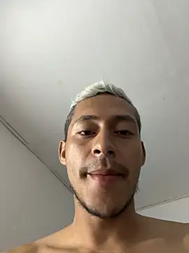 Boy hot- online show from April 14, 8:14 am