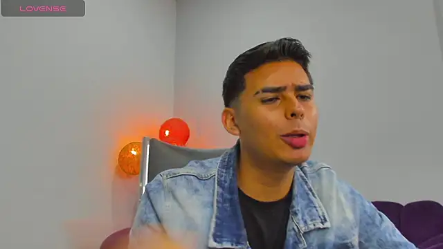 Matthewlodge online show from November 29, 1:24 pm