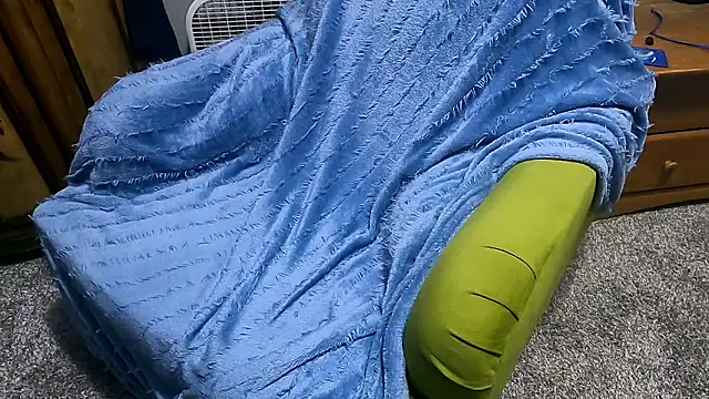 Mickelangello75 online show from November 1, 5:11 am