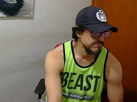 GuivernoStud online show from September 12, 5:29 am