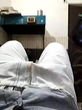 Snapshot of theindianjason chatting on September 29, 2:43 am theindianjason online show from September 29, 2:43 am