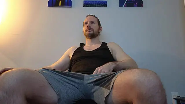 AlbinoAdonis online show from February 3, 2:42 am