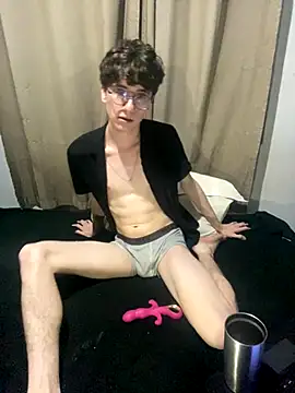 HeiRique online show from September 17, 4:24 am