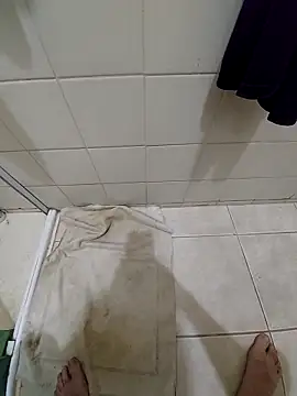 Snapshot of RoddieX chatting on September 26, 3:32 pm RoddieX online show from September 26, 3:32 pm