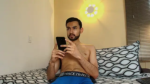 Axel Moon S online show from December 13, 7:53 pm