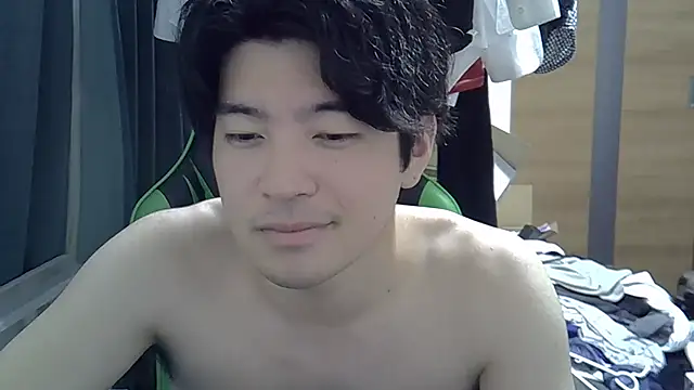 Snapshot of aokunvvv chatting on October 16, 4:26 pm aokunvvv online show from October 16, 4:26 pm