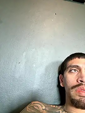 busnfatnutsLildee online show from January 12, 12:47 am