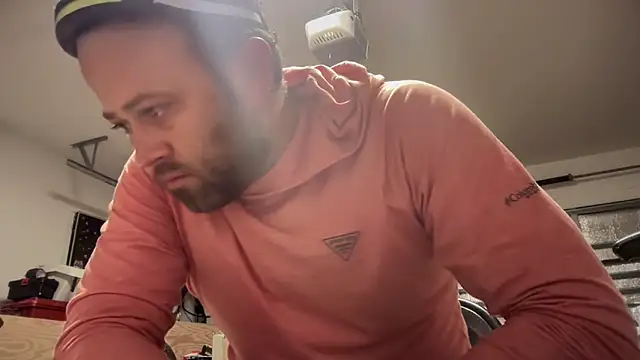 jasoncali305 online show from February 20, 6:37 am