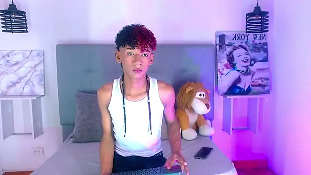 Billie Turner  online show from November 13, 4:17 am