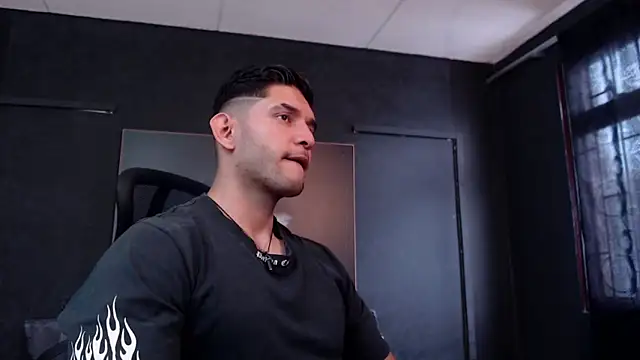 RichardMilleer online show from April 21, 4:24 pm