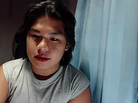 Huntrix2025 online show from November 18, 8:55 pm