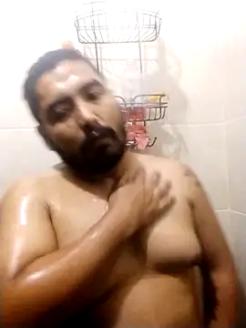 Snapshot of Carlosf420 chatting on September 24, 4:12 am Carlosf420 online show from September 24, 4:12 am