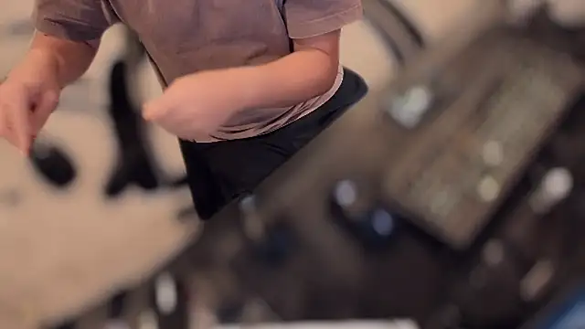 Azibuns online show from September 14, 9:50 pm