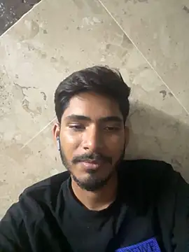 Snapshot of vikranthLong chatting on October 5, 6:34 pm vikranthLong online show from October 5, 6:34 pm