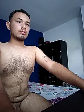 ROGERMACKENZIE online show from February 28, 9:25 pm