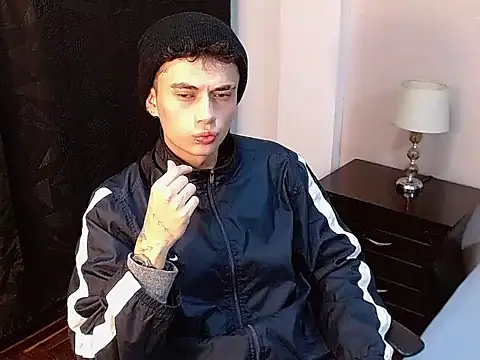Snapshot of jaico_santos chatting on September 19, 10:53 pm jaico santos online show from September 19, 10:53 pm