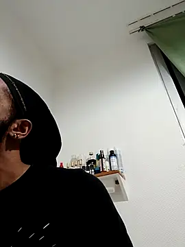 Mikaaa97 online show from November 16, 12:02 am