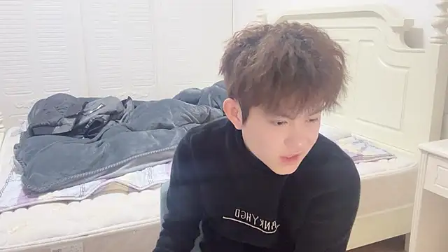 xlong00099 online show from December 16, 2:13 pm