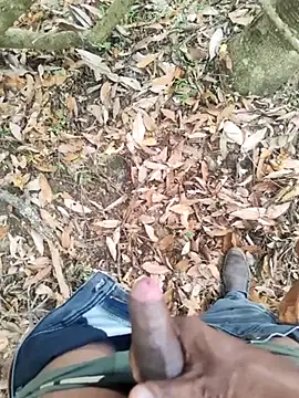 Snapshot of DICKLANKA chatting on September 27, 6:33 am DICKLANKA online show from September 27, 6:33 am