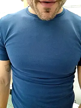 giovan2020 online show from January 12, 10:25 pm