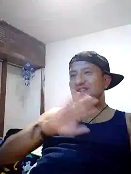 Snapshot of Ruloluna chatting on September 28, 7:50 am Ruloluna online show from September 28, 7:50 am