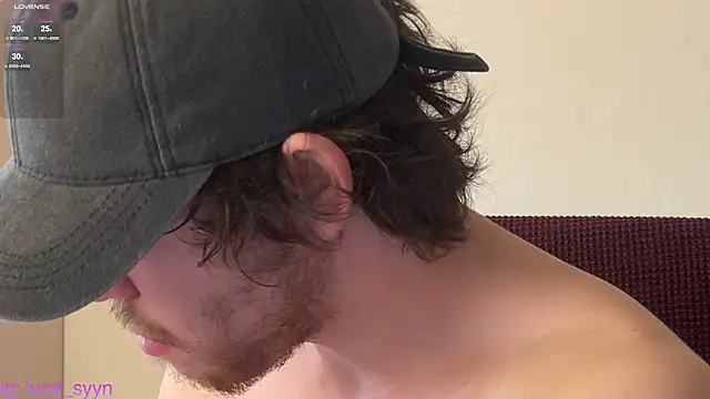 luca syn online show from November 1, 11:03 am