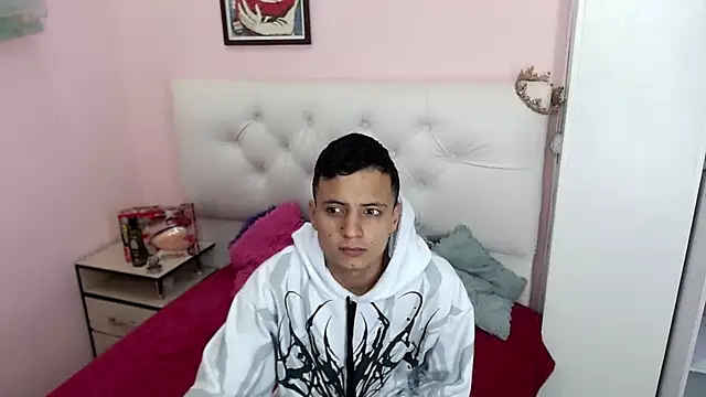 Snapshot of xx-kike-xx chatting on October 14, 1:51 pm xx-kike-xx online show from October 14, 1:51 pm