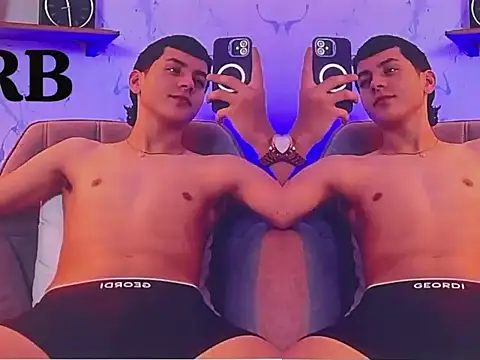 BABY SANDER online show from October 1, 3:54 am