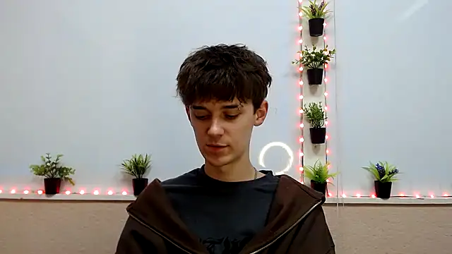 Hoot Dude  online show from November 20, 3:00 pm