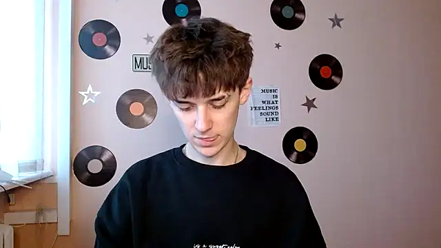 Hoot Dude  online show from November 11, 1:49 pm