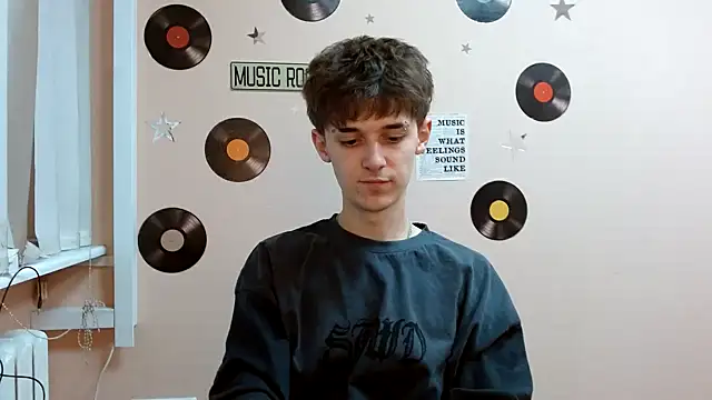 Hoot Dude  online show from November 7, 2:53 pm