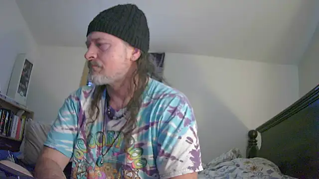 HippieDad333 online show from May 16, 10:08 pm
