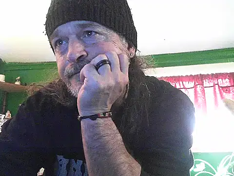 HippieDad333 online show from May 11, 6:27 pm