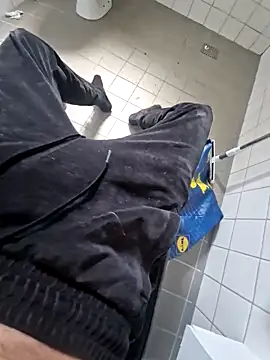 069DEEPFUCKER690 online show from March 31, 12:51 pm