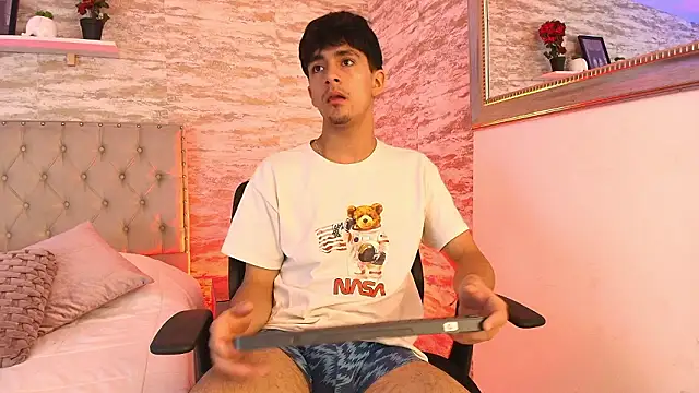 Axel Draven online show from February 6, 12:13 pm