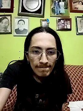 Aaronur online show from September 24, 7:07 am